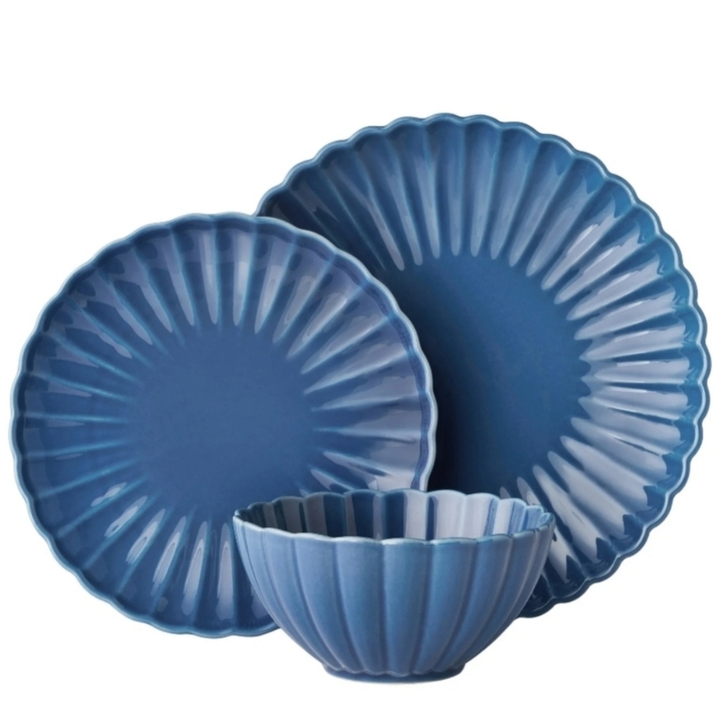 ❤️ 12 PIECE New Pioneer Woman Colette Blue Scalloped Dinnerware Set